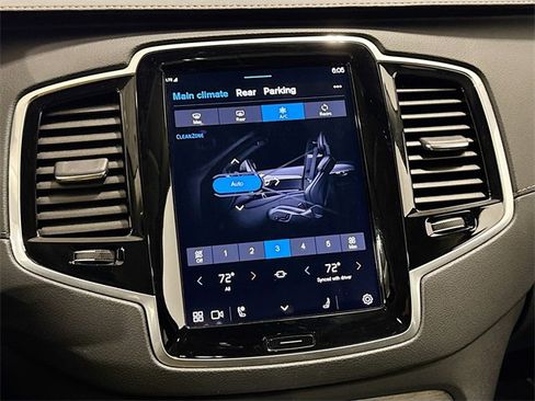 Used 2024 Volvo XC90 B6 Ultimate image 15