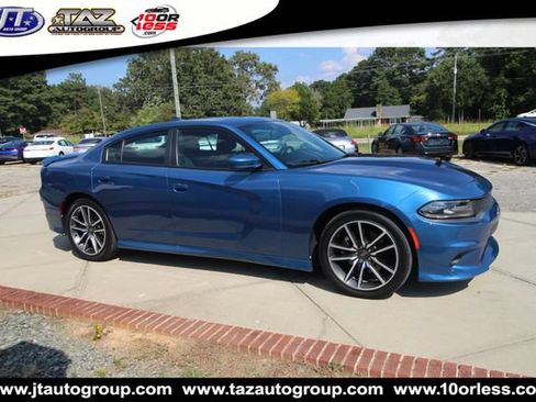 Used 2020 Dodge Charger R/T w/ Plus Group RWD image 8
