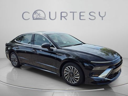 New 2026 Hyundai Sonata SEL FWD image 8