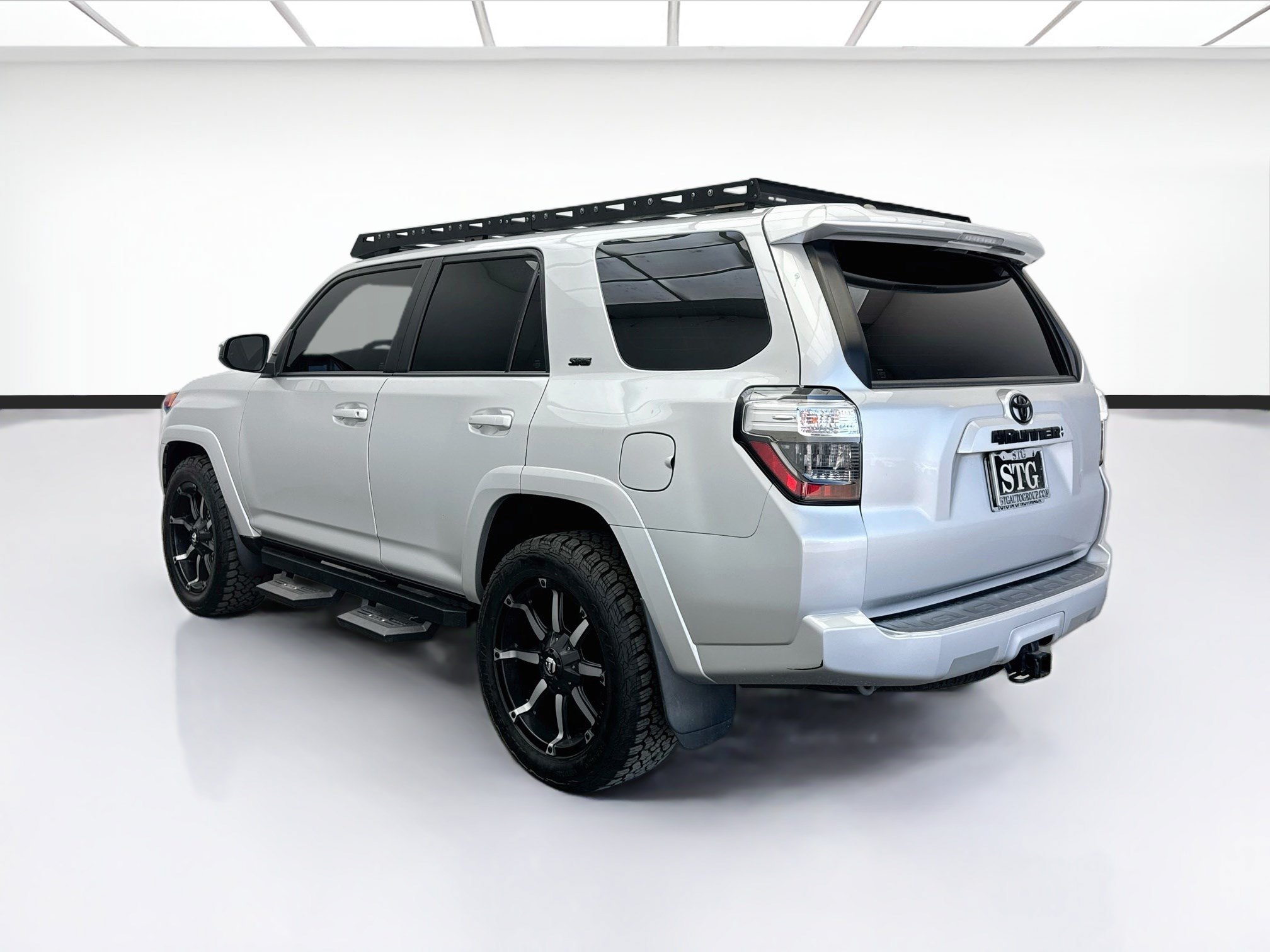 Used 2023 Toyota 4Runner SR5 RWD image 6