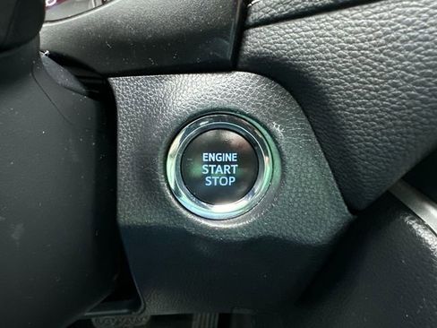 Used 2019 Toyota RAV4 XLE image 36