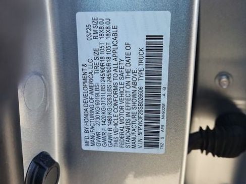 Certified 2025 Honda Ridgeline Sport+ image 36