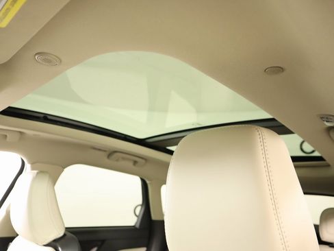 New 2025 Lincoln Corsair Grand Touring image 16