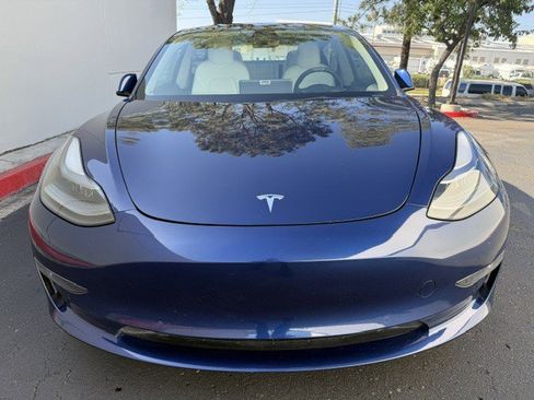 Used 2022 Tesla Model 3 Long Range AWD/4WD image 6