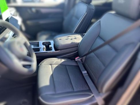 New 2026 Buick Enclave Sport Touring w/ Power Package AWD/4WD image 15