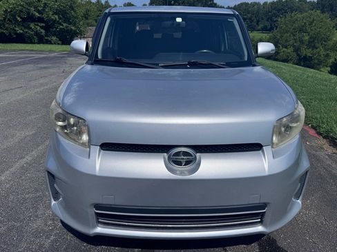 Used 2012 Scion xB FWD image 24