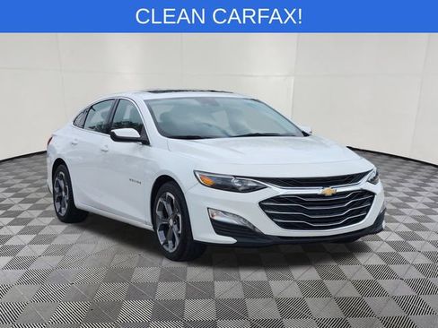 Used 2024 Chevrolet Malibu LT image 2