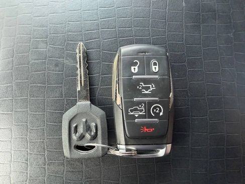 Used 2022 RAM 1500 Limited AWD/4WD image 30