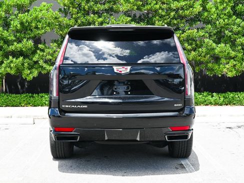 Used 2023 Cadillac Escalade Sport AWD/4WD image 3