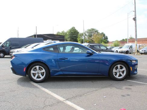Used 2024 Ford Mustang Coupe RWD image 8