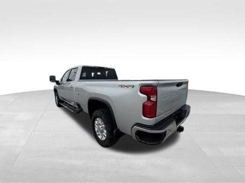 Used 2022 Chevrolet Silverado 2500 LTZ w/ LTZ Convenience Package AWD/4WD image 4