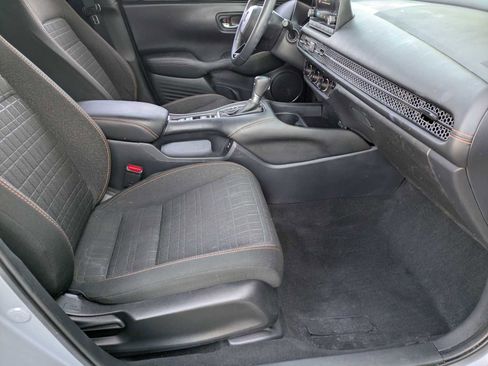 Certified 2024 Honda HR-V Sport image 19