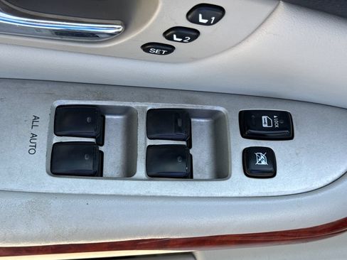 Used 2007 Lexus RX 400h AWD w/ Premium Plus Pkg image 14