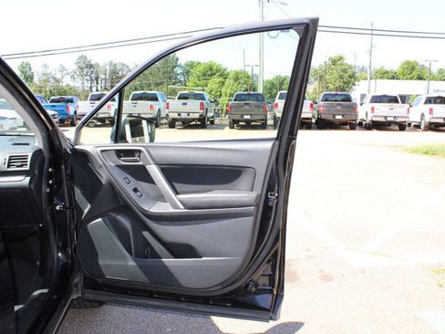 Used 2016 Subaru Forester 2.5i Premium w/ All-Weather Package AWD/4WD image 27