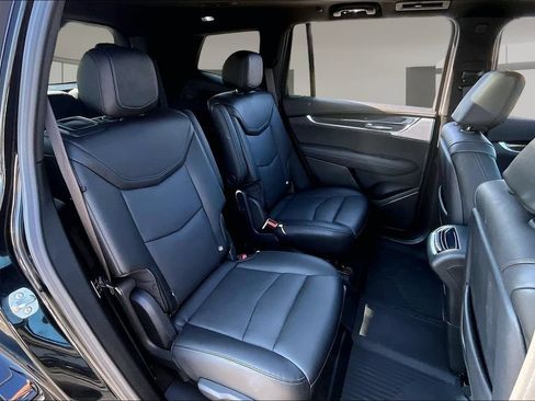 Certified 2024 Cadillac XT6 Sport w/ LPO, Floor Liner Package AWD/4WD image 29