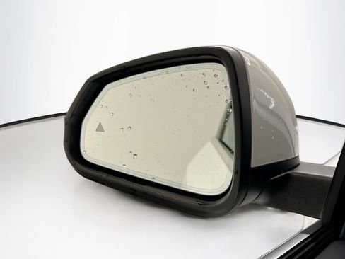 Used 2025 BMW X1 xDrive28i image 16