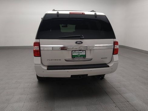 Used 2015 Ford Expedition Platinum RWD image 6
