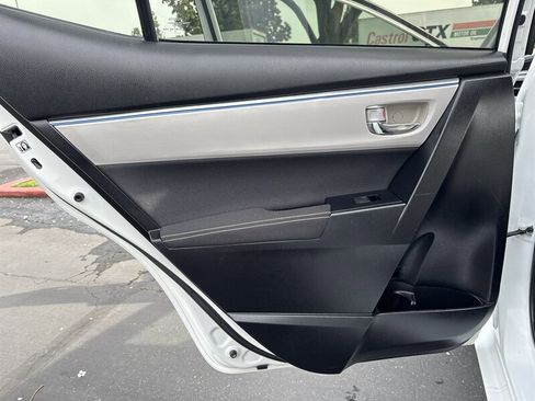 Used 2016 Toyota Corolla LE image 27