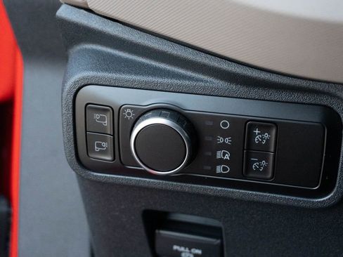 Used 2023 Ford Bronco Wildtrak AWD/4WD image 25