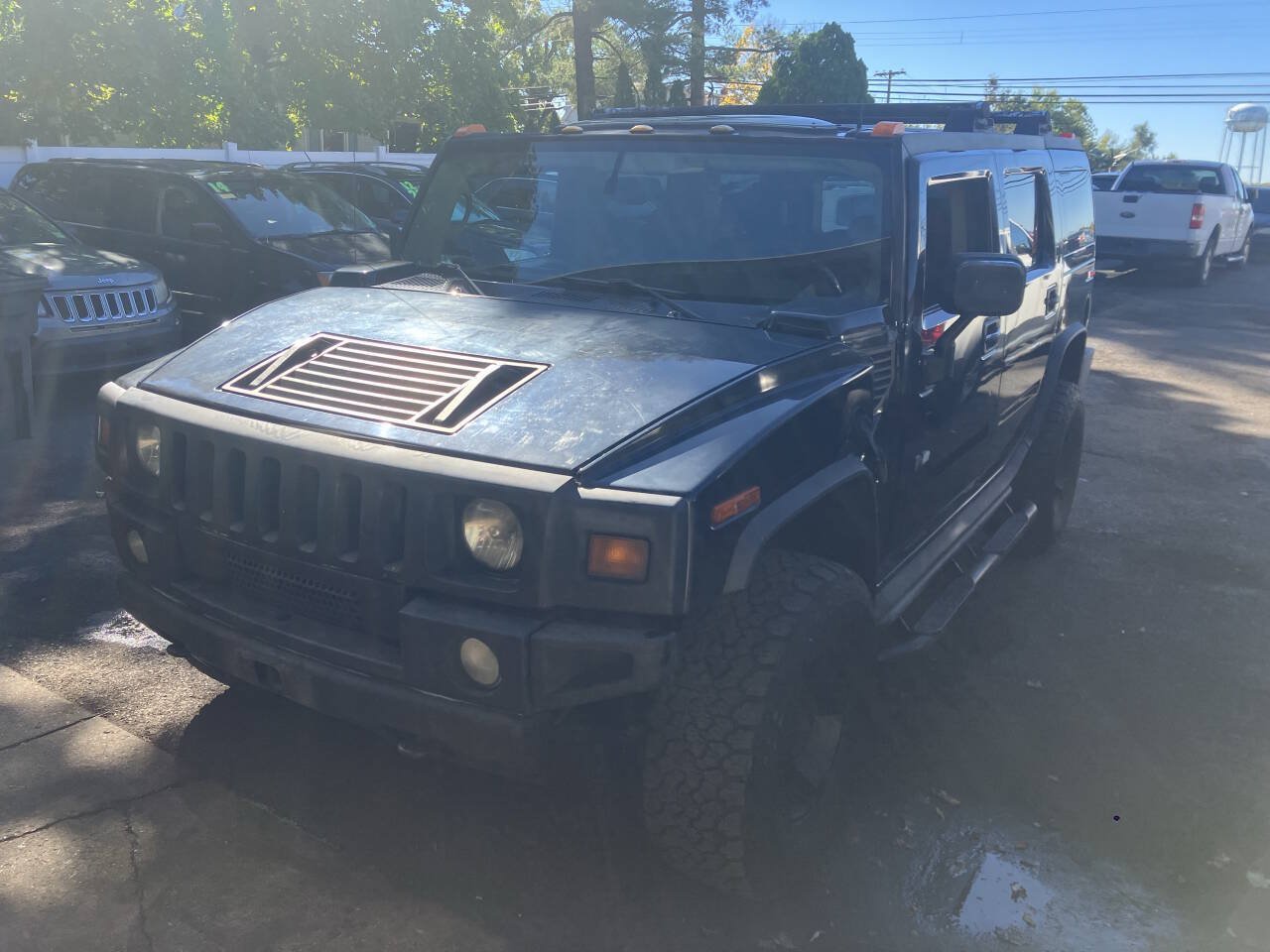 Used 2004 HUMMER H2 w/ Preferred Equipment Group AWD/4WD image 2