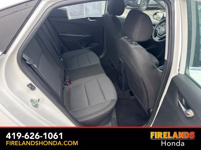 Used 2022 Hyundai Accent SEL FWD image 27