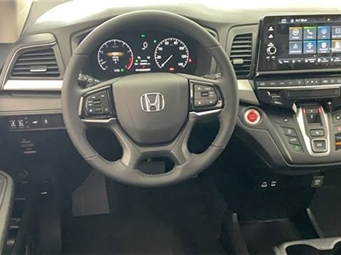 New 2026 Honda Odyssey EX-L image 4