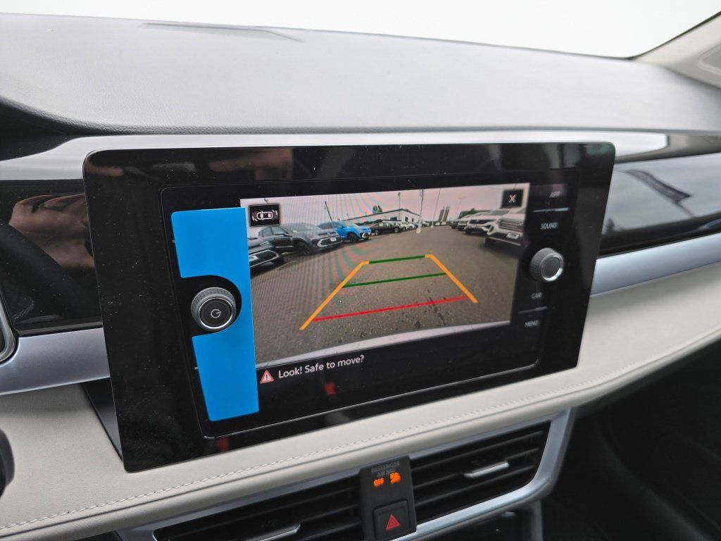 New 2026 Volkswagen Taos SE AWD/4WD image 31