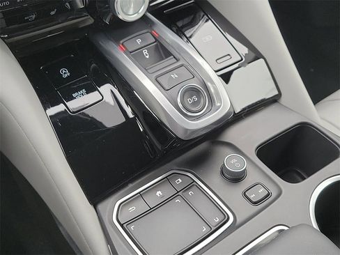 Certified 2023 Acura MDX SH-AWD w/ Technology Package image 30