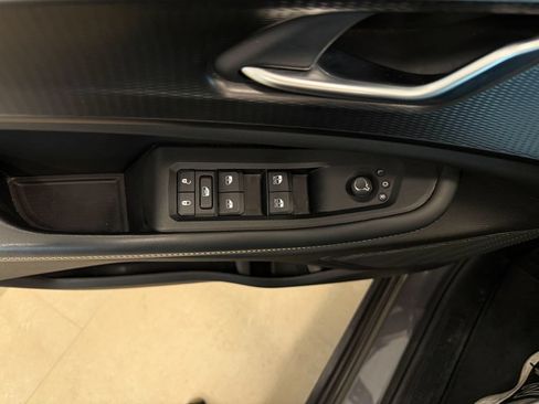 Used 2023 Jeep Grand Cherokee L Laredo AWD/4WD image 13