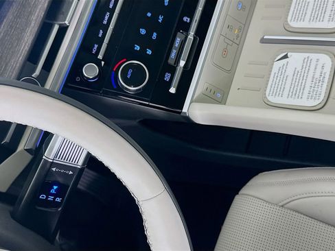 New 2026 Hyundai Santa Fe Calligraphy FWD image 15