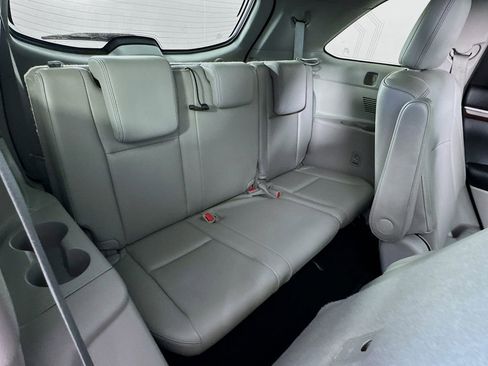 Used 2015 Toyota Highlander Limited image 29