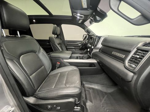 Used 2019 RAM 1500 Sport w/ Leather & Sound Group image 8