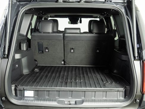 Used 2027 Toyota Land Cruiser w/ Premium Package AWD/4WD image 29