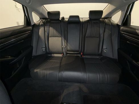 Used 2021 Honda Accord EX-L image 24