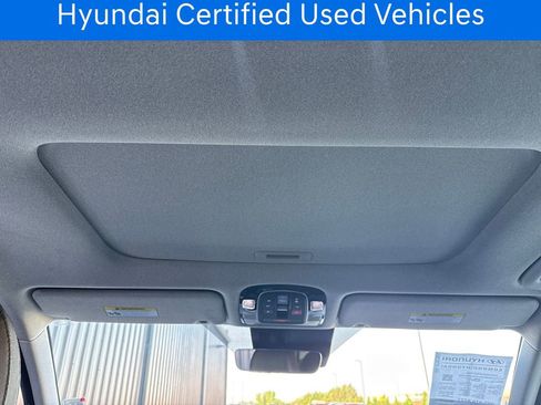 Used 2025 Hyundai Palisade Limited FWD image 19