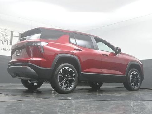 New 2026 Chevrolet Equinox LT w/ Safety and Technology Package FWD image 11