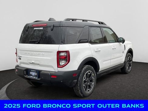 New 2025 Ford Bronco Sport Outer Banks w/ Outer Banks Tech Package+ image 6