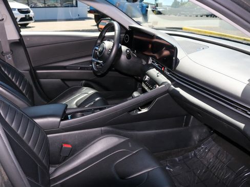 Used 2024 Hyundai Elantra Limited FWD image 20