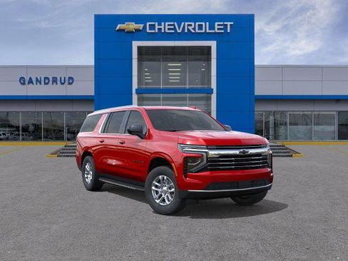 New 2026 Chevrolet Suburban LT image 25