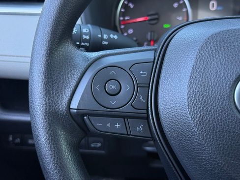 Used 2019 Toyota RAV4 XLE w/ Convenience Package image 35