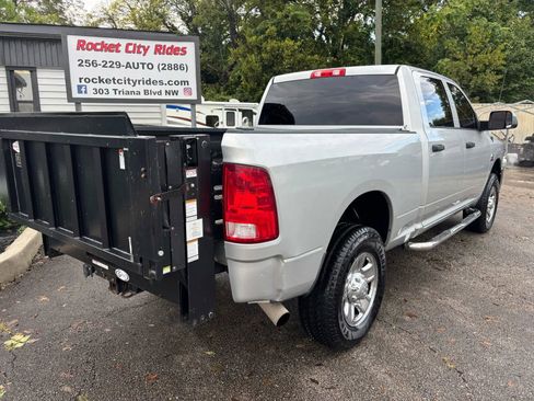 Used 2016 RAM 3500 Tradesman w/ Chrome Appearance Group image 3