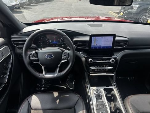 Certified 2023 Ford Explorer ST-Line w/ Class IV Trailer Tow Package AWD/4WD image 13