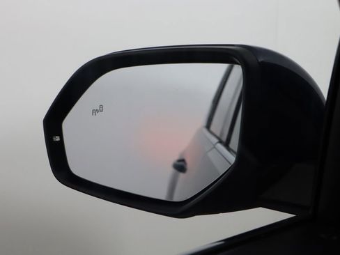 Used 2021 Volkswagen Atlas SE image 41