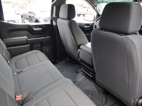 Used 2020 Chevrolet Silverado 1500 Custom w/ Custom Value Package image 28