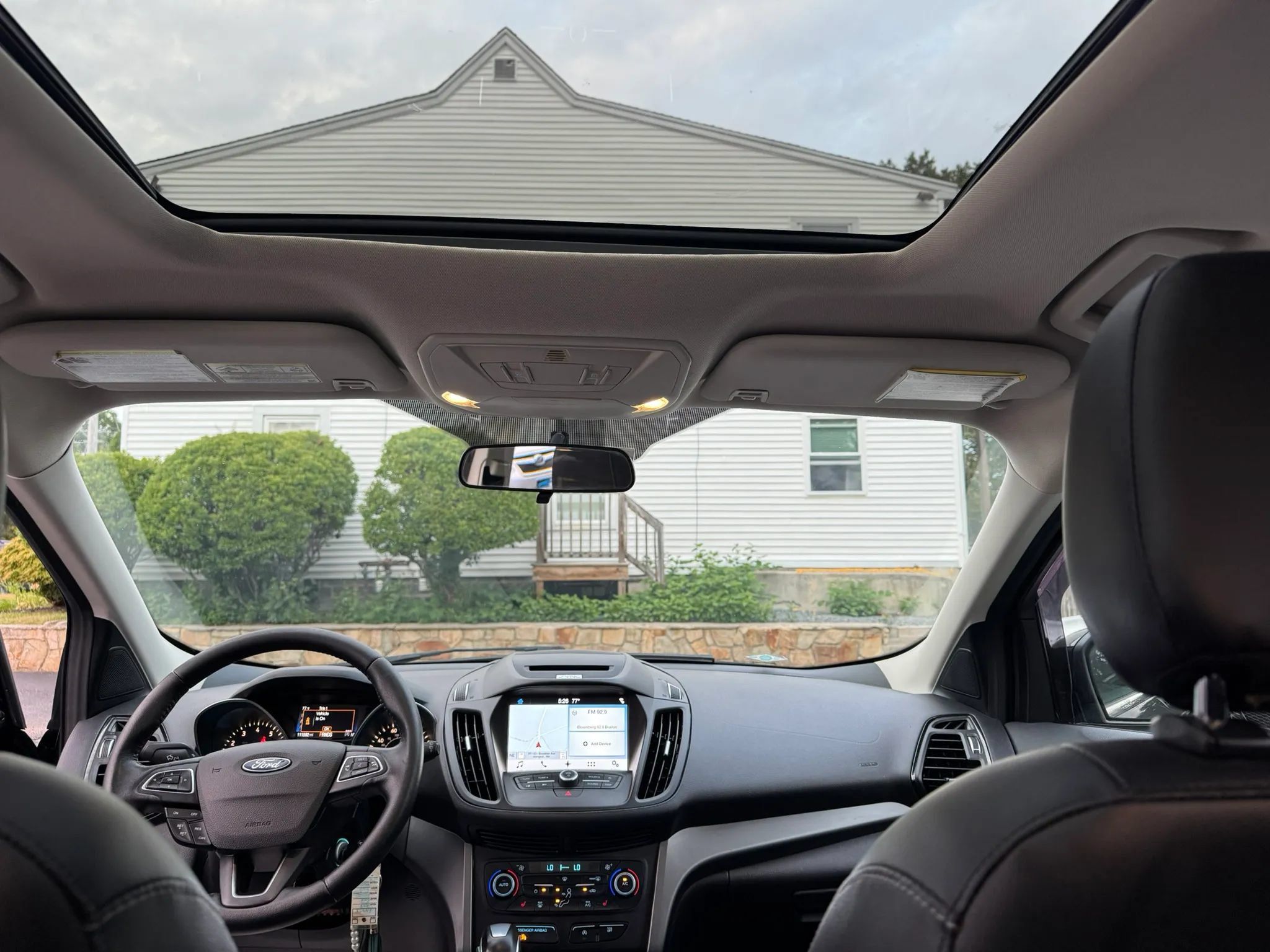 Used 2018 Ford Escape SEL AWD/4WD image 20