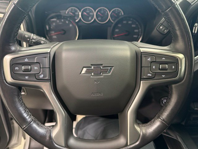 Used 2020 Chevrolet Silverado 1500 LT Trail Boss AWD/4WD image 16