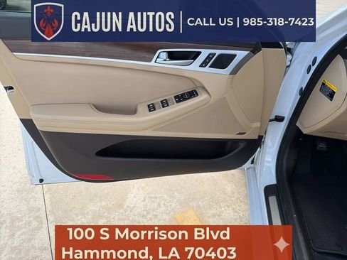 Used 2016 Hyundai Genesis 3.8 w/ Option Group 02 RWD image 16