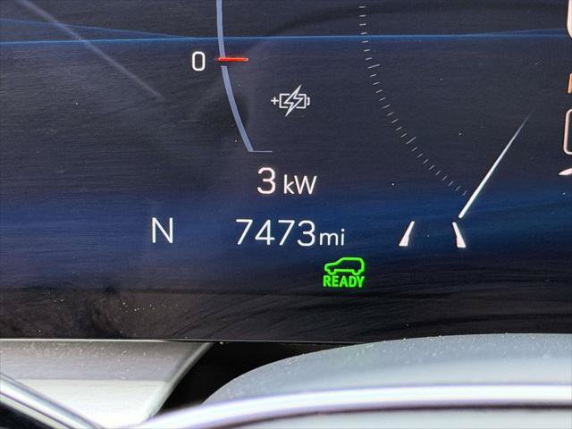 Used 2025 Cadillac Lyriq Luxury AWD/4WD image 29