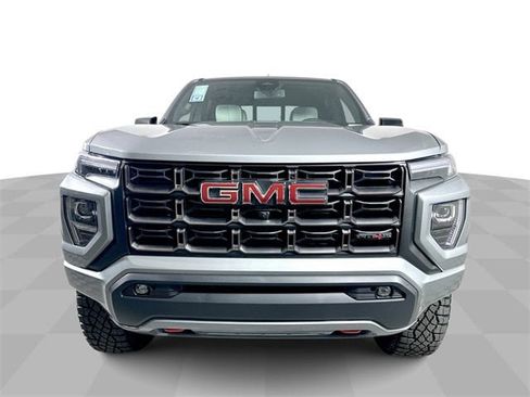 New 2025 GMC Canyon AT4 w/ AT4X Package image 3