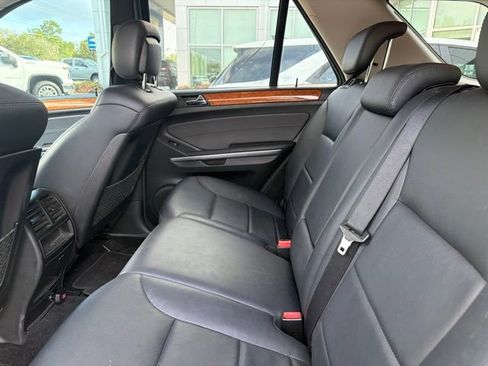 Used 2009 Mercedes-Benz ML 320 BlueTEC 4MATIC image 7